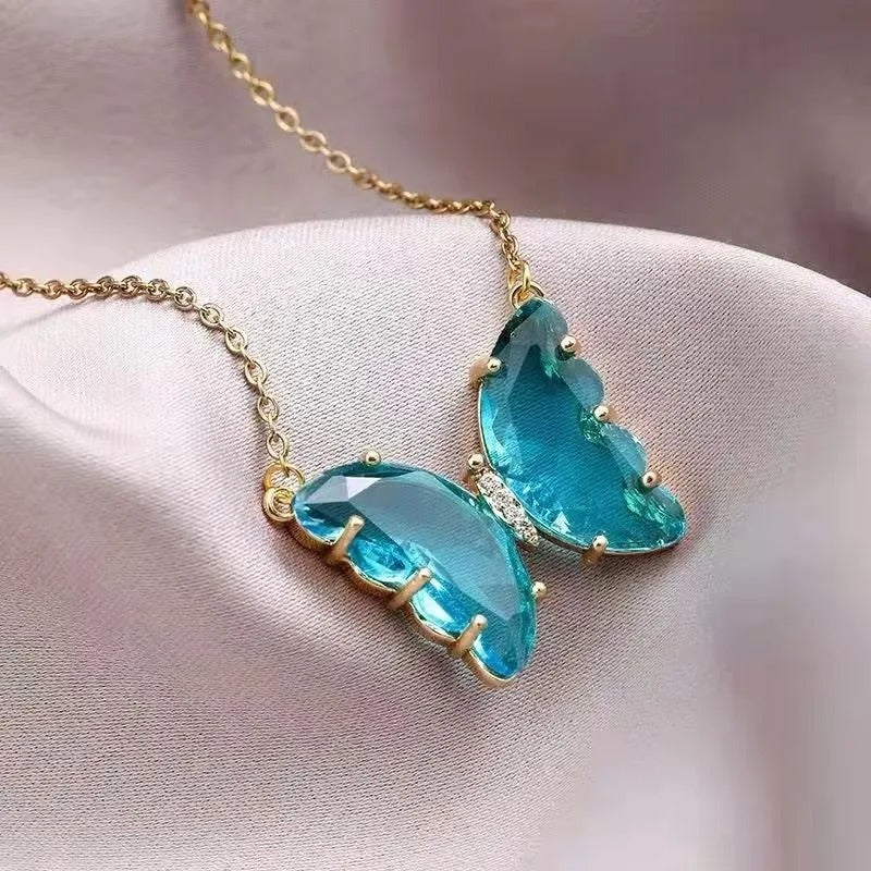 Glamorous Zircon Butterfly Pendant Necklace